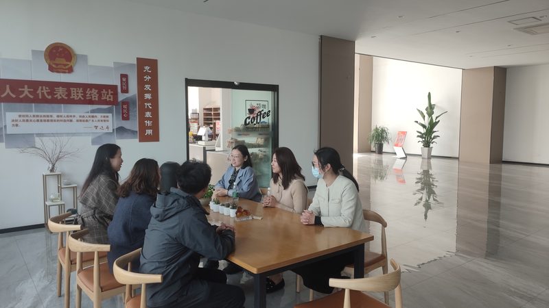 传媒公司品牌定制：揭秘定制化服务的核心要素**